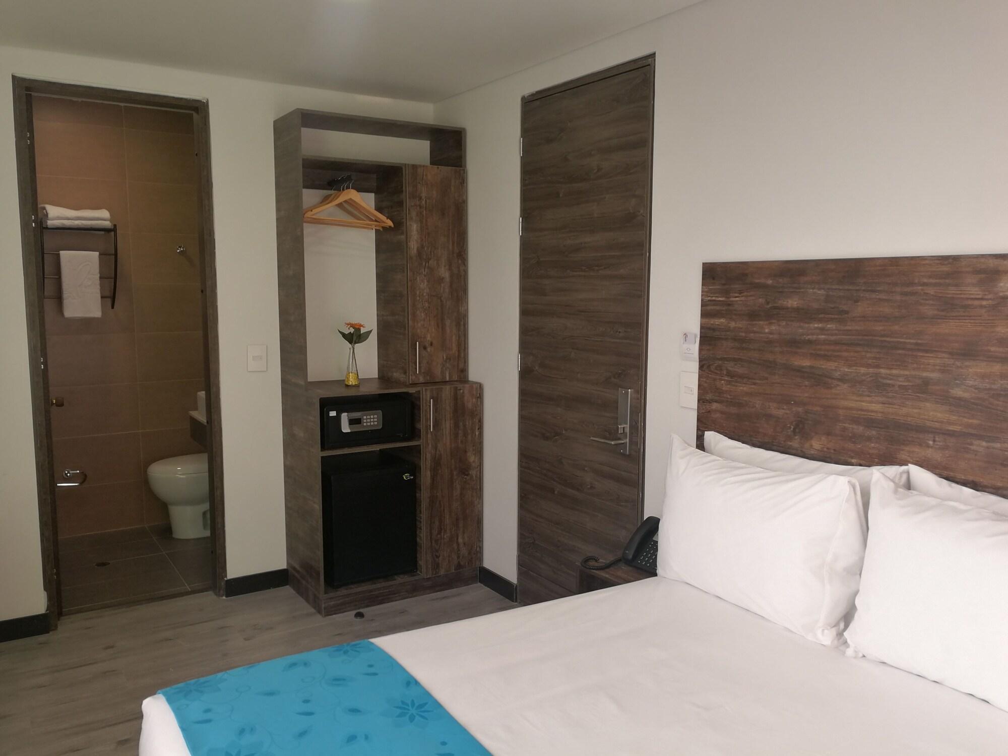 Paris Hotel Bogota Ngoại thất bức ảnh
